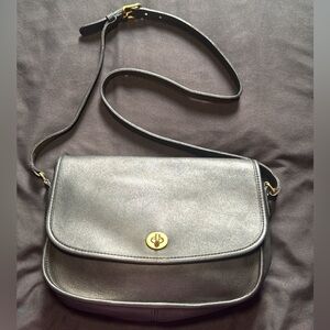 Coach Vintage City Turn Lock Crossbody Bag